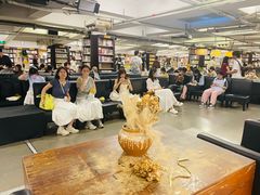 -先锋书店(五台山总店)