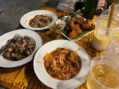 -席娜卡琳火车铁道夜市