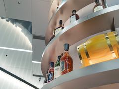 -M Stand(上海人民广场来福士店)