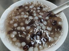 -芳婆糕团店(王府大街店)