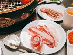 -山焱·炭火自助烤肉(周浦万达店)