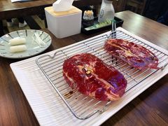 铺天盖地顶级澳牛肉火焰寿司-仙隐小鹿中華の日料(正弘城店)