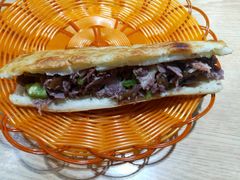 -金诚张妈妈羊汤·驴肉火烧(旧宫佳和园店)