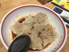 -八二小区抄手(龙湖上城天街店)