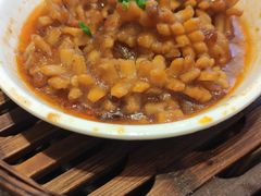 惹味酱蒸鲜鱿鱼-万龙洲海鲜(大兴绿地缤纷城店)