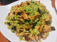 怪味牛柳-恩宏德餐馆(平山道店)