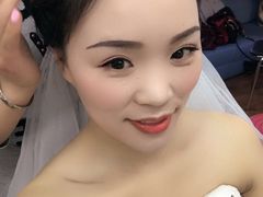 -东方美彩妆化妆培训学校(建外SOHO校区)