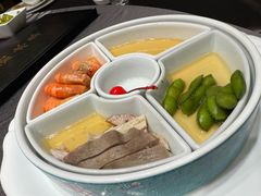 -骏莱海鲜鱼港(五角场店)