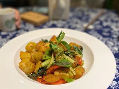 滇味云南土豆-云来居素食馆(海上世界店)
