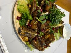 -乡土特色.冷锅鱼.牦牛肉汤锅