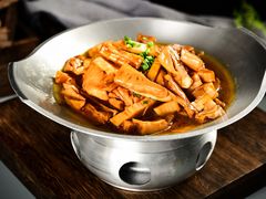 油焖野山笋-山里俏·地标皖南菜·屯溪臭鳜鱼(北城万达店)