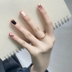 -情同手足美甲美睫