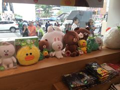 -line friends(明洞旗舰店)