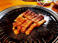 -唯成•韩国炭火烤肉 유성고기