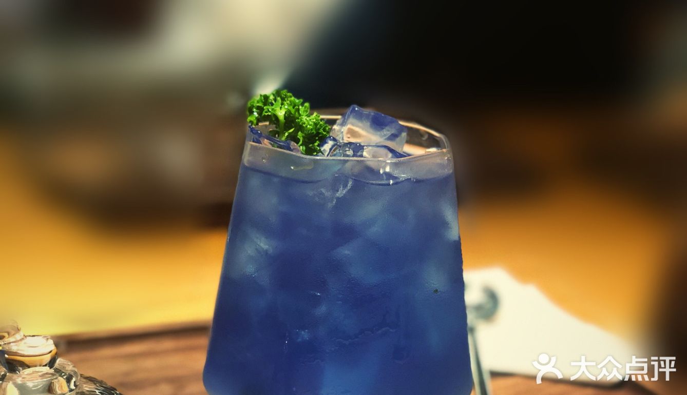 江门城中一隐世茶馆《若柑年后》欣赏日与月