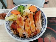 -吉野家(秀谷店)