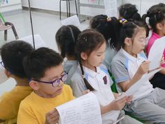 -蓝话筒·少儿成人演讲口才·主持朗诵·戏剧表演(大华第一坊店)