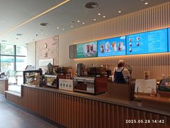 -星巴克臻选(威海威高广场店)