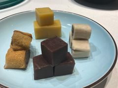 宫廷点心拼盘-羲和雅苑•北京烤鸭(陆家嘴中心店)