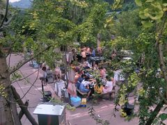 -楠柏弯休闲山庄(梨花溪店)