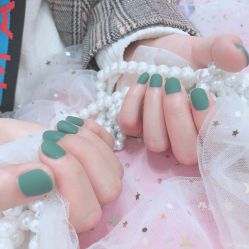 -蜜丝卡伦美甲美睫半永久