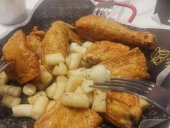 -博姆炸鸡精品餐厅(常发广场店)