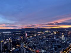 -锦厨国际自助餐厅 · 云端景观 (昆明索菲特大酒店)