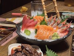 -肉魁屋·烧肉·烧鸟·酒场(高新店)