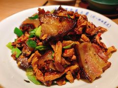 -吃饭皇帝大土家民族菜(正大广场店)