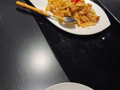 -鲜入唯煮·港式海鲜牛肉火锅(金宝街店)