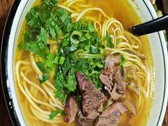 -杨记清芳牛肉拉面(京广路店)