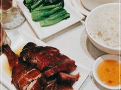 -香港新发烧腊茶餐厅(水围店)