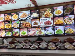 -高家小院铁锅炖大鹅(哈西高铁站店)