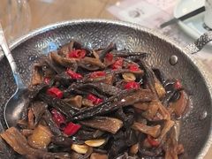 -黄泥岗·地道湖北菜(奥特莱斯店)