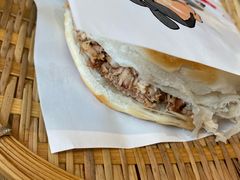 老潼关肉夹馍-北往西·西安油泼面(万德庄店)