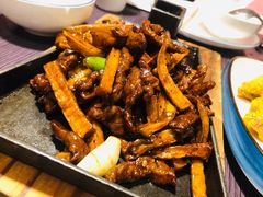 黑椒牛柳杏鲍菇-孙家外婆•长春地标美食新名片(吾悦广场店)
