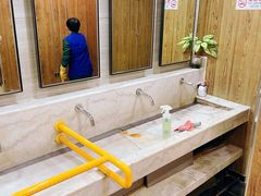 -世纪金源购物中心(远大路店)
