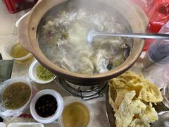 -威邵鸡煲(西华路总店)
