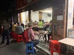 露天位-威邵鸡煲(西华路总店)