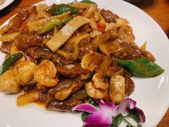 精品全家福-北平小馆·烤鸭·家常菜(磨房北里店)
