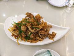 -覃记海鲜美食餐厅