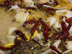 -渔语鱼酸菜鱼新川菜(来福士店)