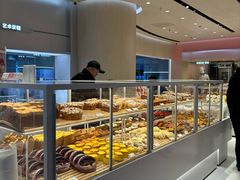 -好利来(上海长宁龙之梦店)