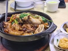 生蚝鸡煲-蚝家菜馆(沙井店)