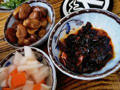 -毛辣果·贵州红酸汤牛肉火锅(西单店)