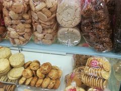 -红房子西点(汇联商厦天钥桥路店)