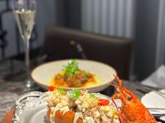 -LESCEDARS Brasserie Bistro香柏树