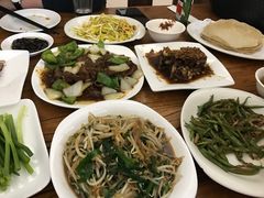 春饼-南磨房食府(燕莎奥特莱斯购物中心店)