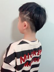 -天秤座发型社