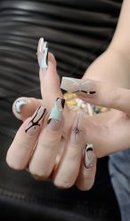 -LILY NAILS美甲美睫